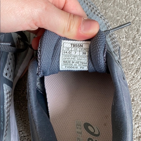 ASICS Running - Picture 5 of 6